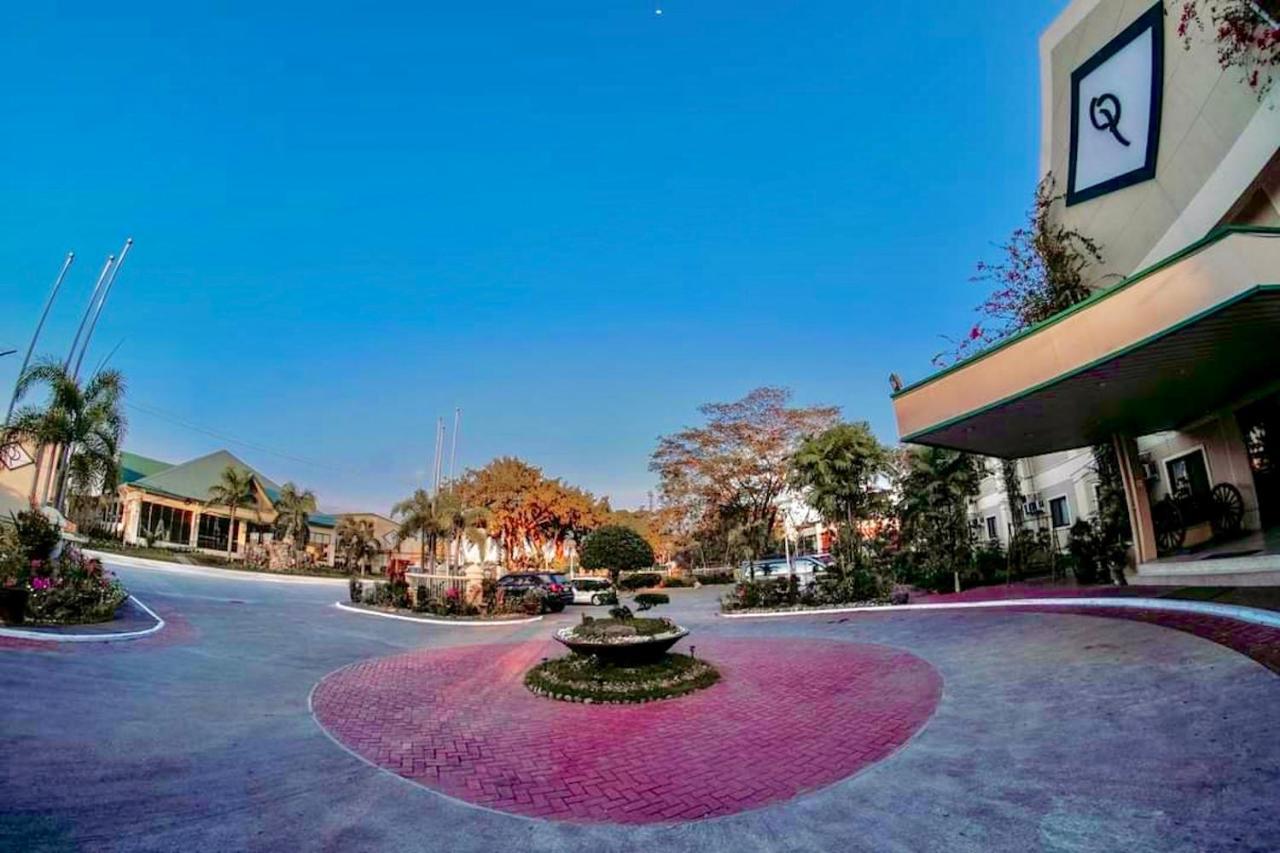 Luisita Central Park Hotel Tarlac City Exterior photo